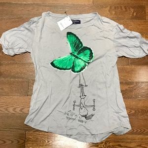 New With Tags Zara Graphic Tee